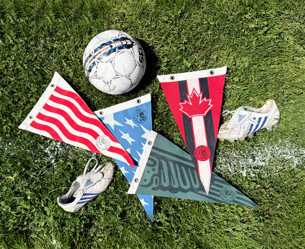 Retro Screamers USA '94 World Cup Stars Pennant