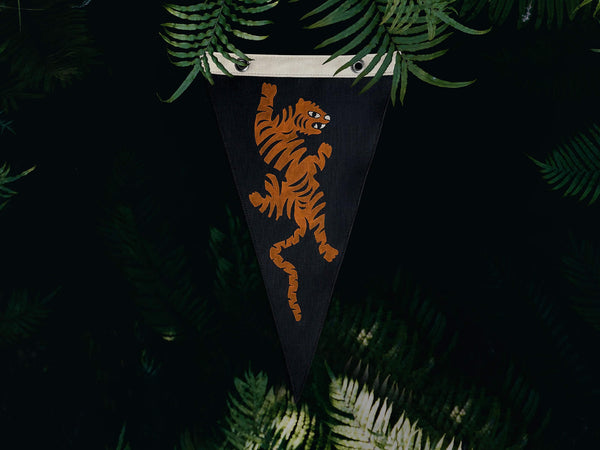 Tiger Vintage-Inspired Pennant