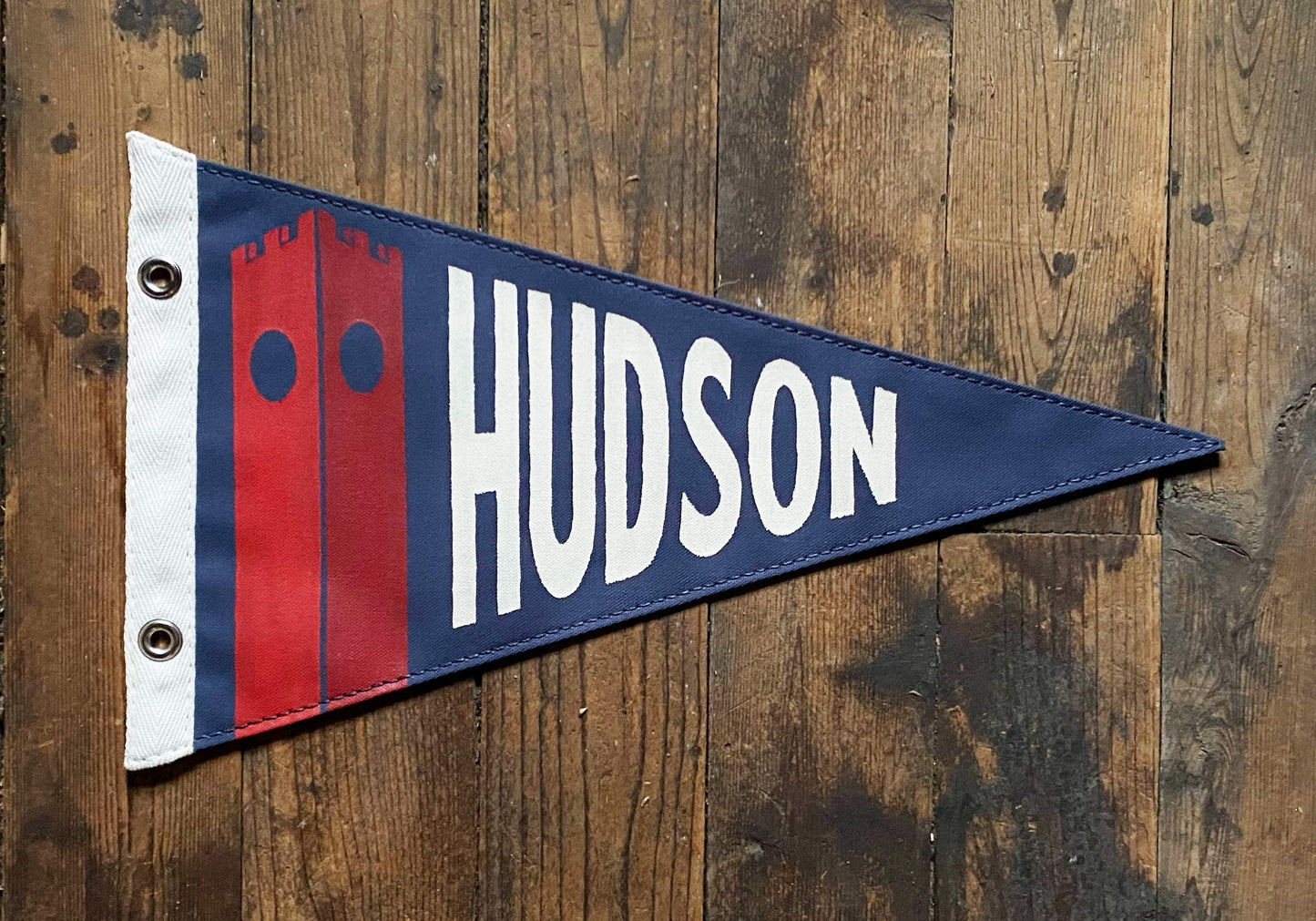 Hudson Vintage-Inspired Pennant